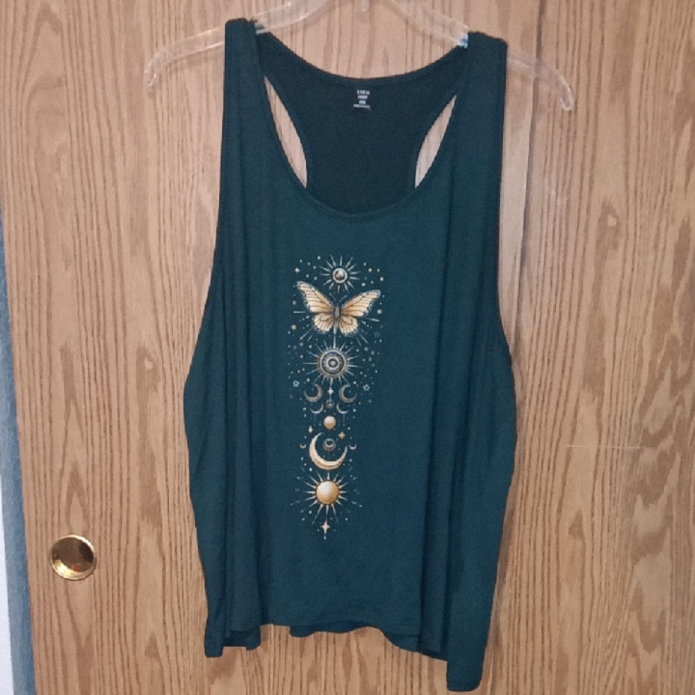 🌻Shein Butterfly & Moon Tank Sz 4x